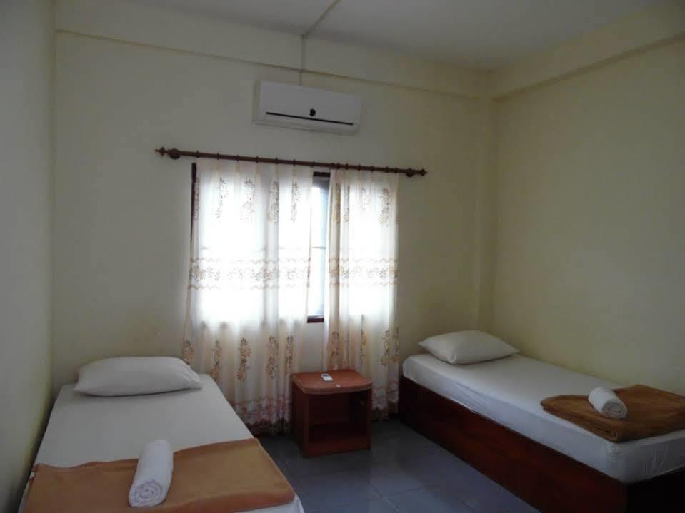 Viengsavanh Guesthouse Vang Vieng Extérieur photo